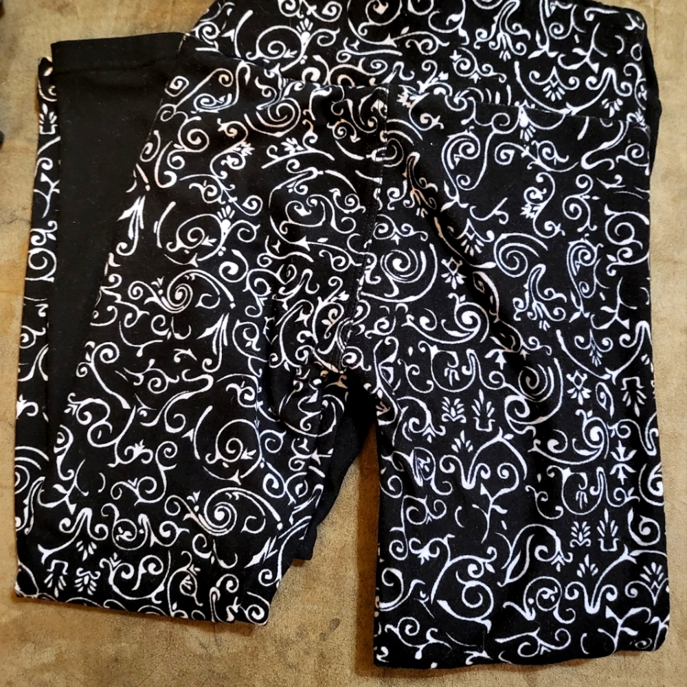 Girls black lularoe